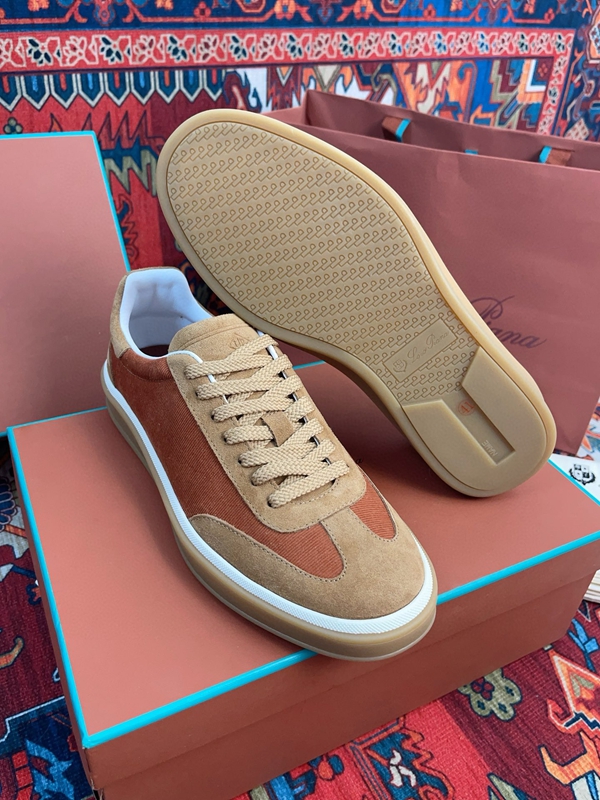 スーパーコピーブランド靴素材ディテール